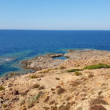 Calasetta, Il Tramonto Sul Mare דירה