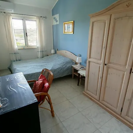 公寓 Calasetta, Il Tramonto Sul Mare 卡拉赛达